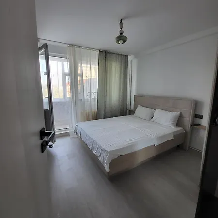 Ana Luxury Apartment